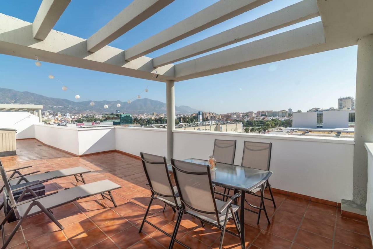 Апартаменты Recently Decorated 2Bdr Penthouse In Фуэнхирола Экстерьер фото